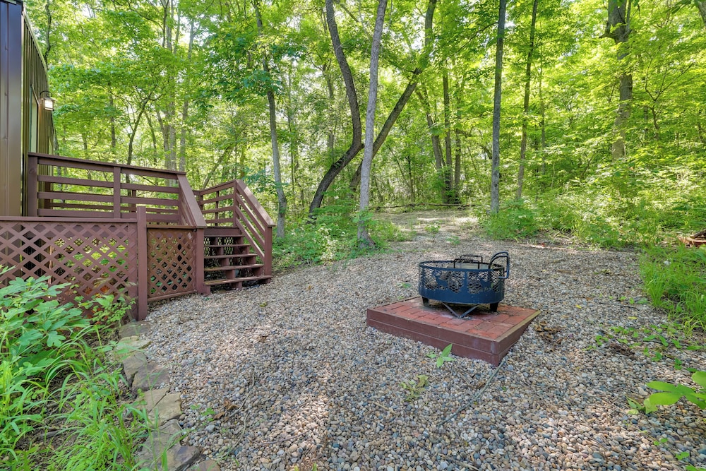 Creekside Nature Escape in Southwest Missouri