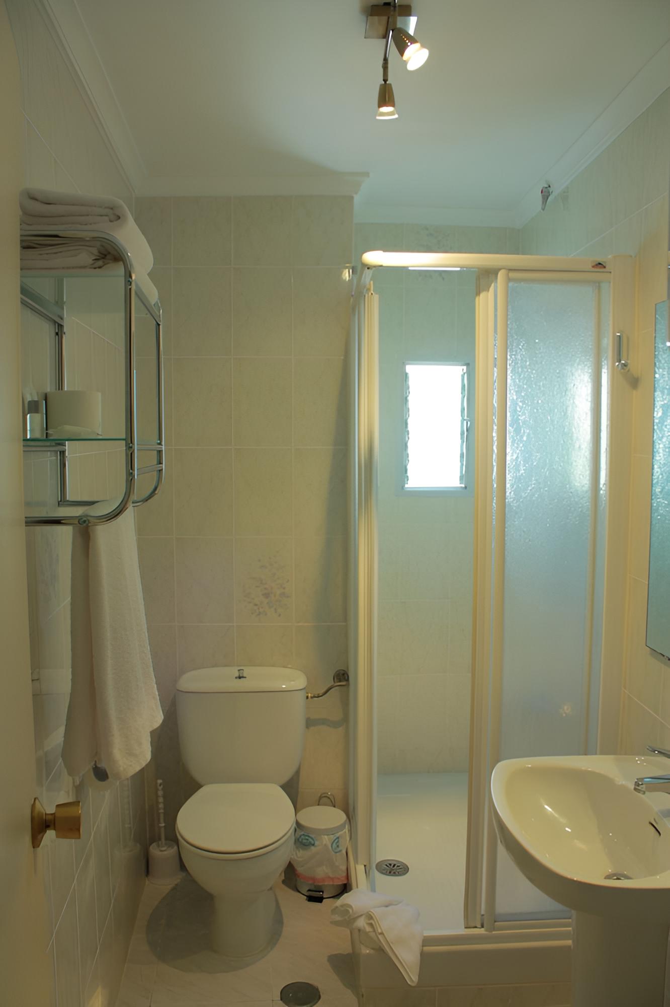 Hotel Toril