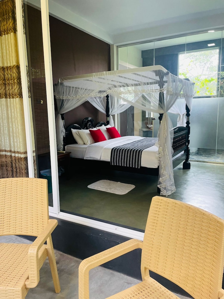 Villa Tambaka Retreat