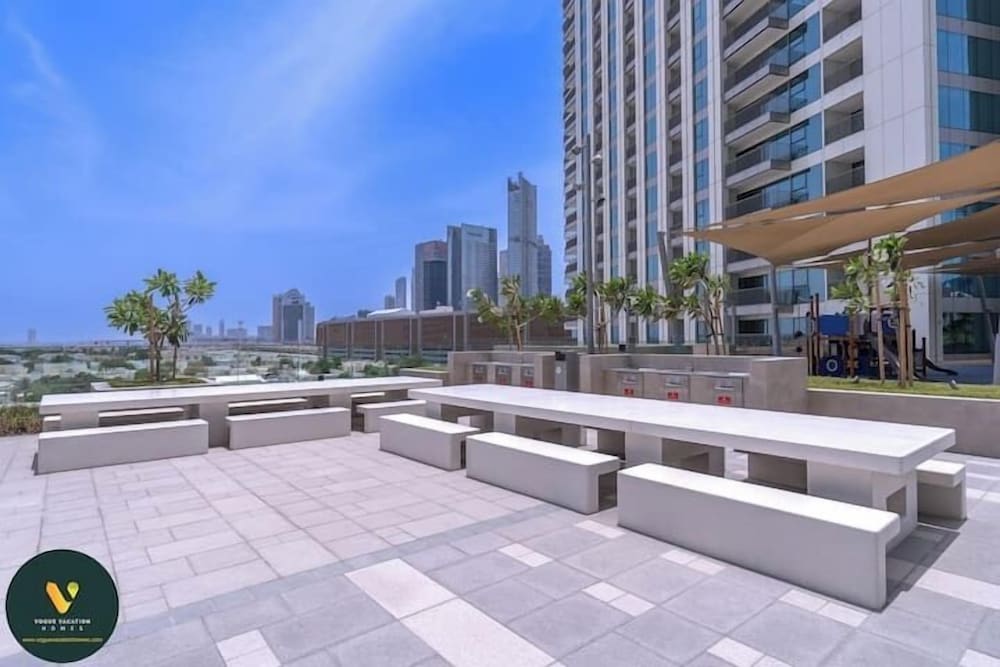 Downtown with Direct Access to Dubai Mal