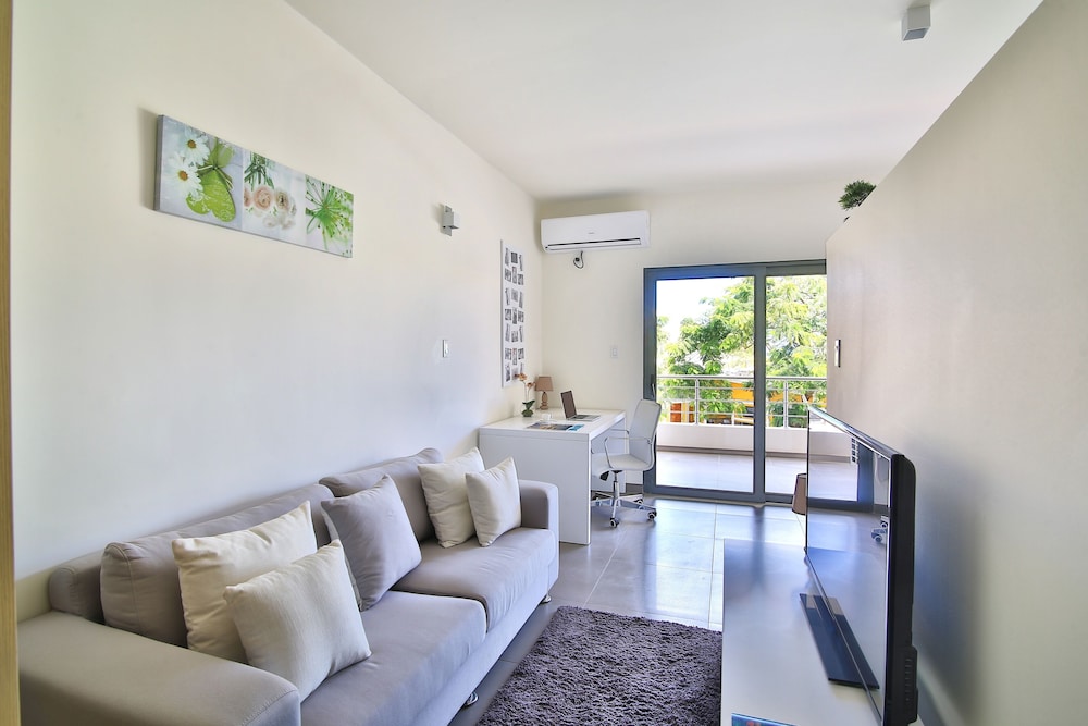 Aparthotel Rigaud By Altissimo - Studio 130 view 5