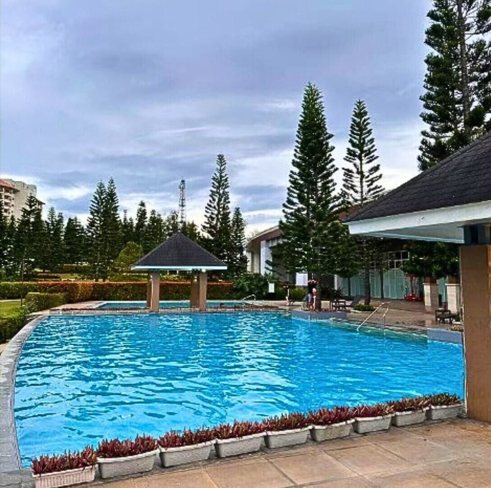Need Place To Stay In TAGAYTAY. Book Now