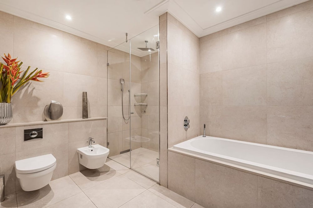 Luxury Park Lane Apartment - Opposite Hyde Park