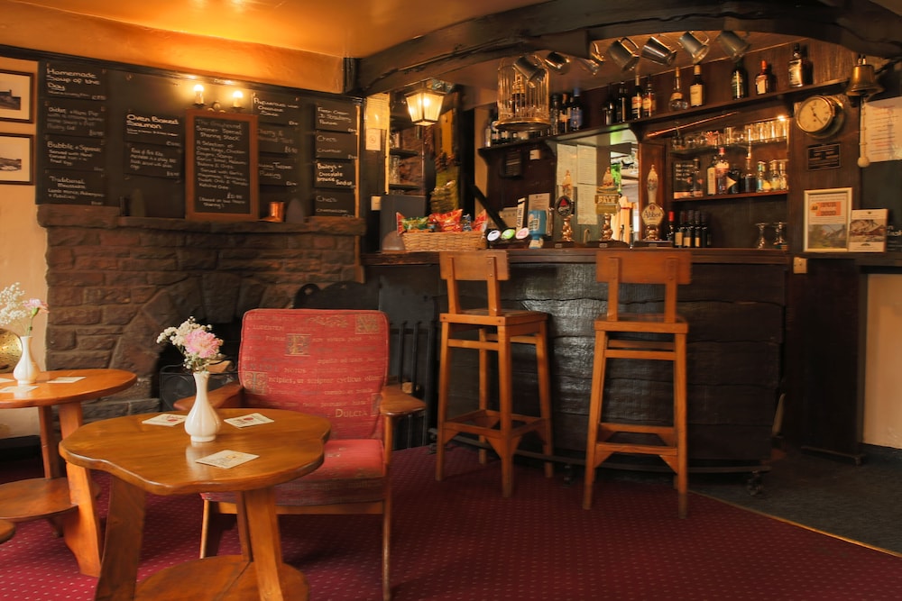 The Greyhound Inn & Hotel