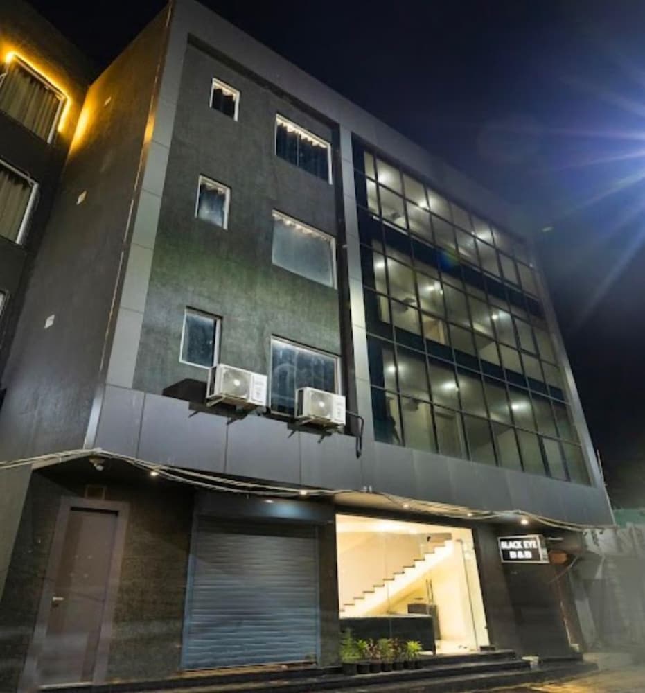 Hotel Evergreen Stay