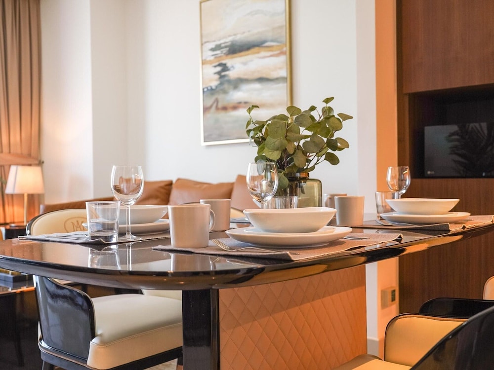 Lux 1BR Apt Burj Khalifa View by Belvilla