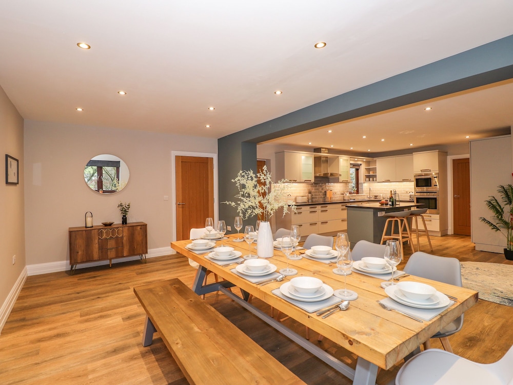 Crooklands Cottage