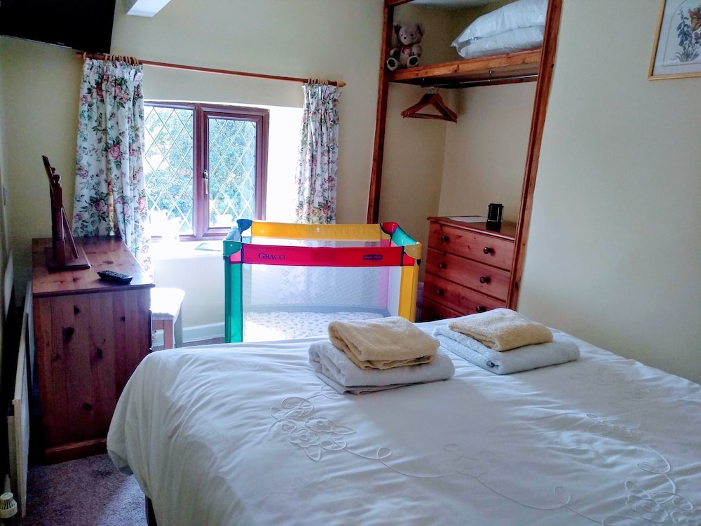Sylvie's Country Cottage