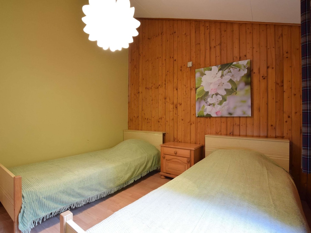 Peaceful Holiday Home in Tenneville near Forest view 3