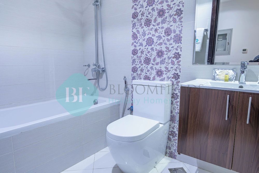 Bloomfields Modern 2BR In Arabian Gate