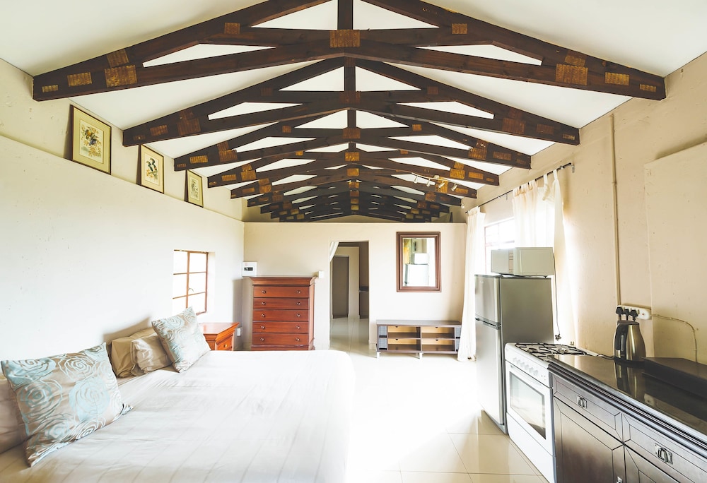Deruxa Cottages
