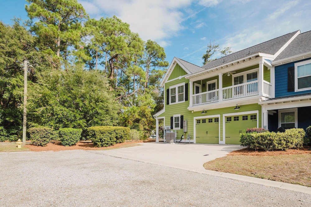Mary Margaret Cottage - Spacious 4 Bed Coastal Home, Historic Old Town Bluffton
