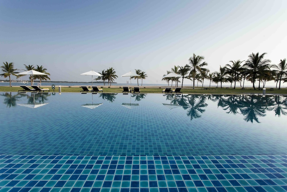 Amaya Beach Pasikudah