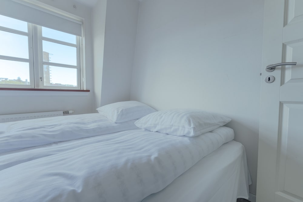 2-Br Apartment In Central Tórshavn | Harbour View view 4
