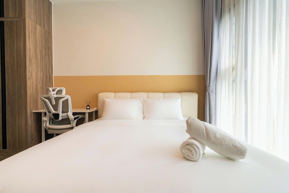 Luxury Vela Luxe - De La Sol Sai Gon