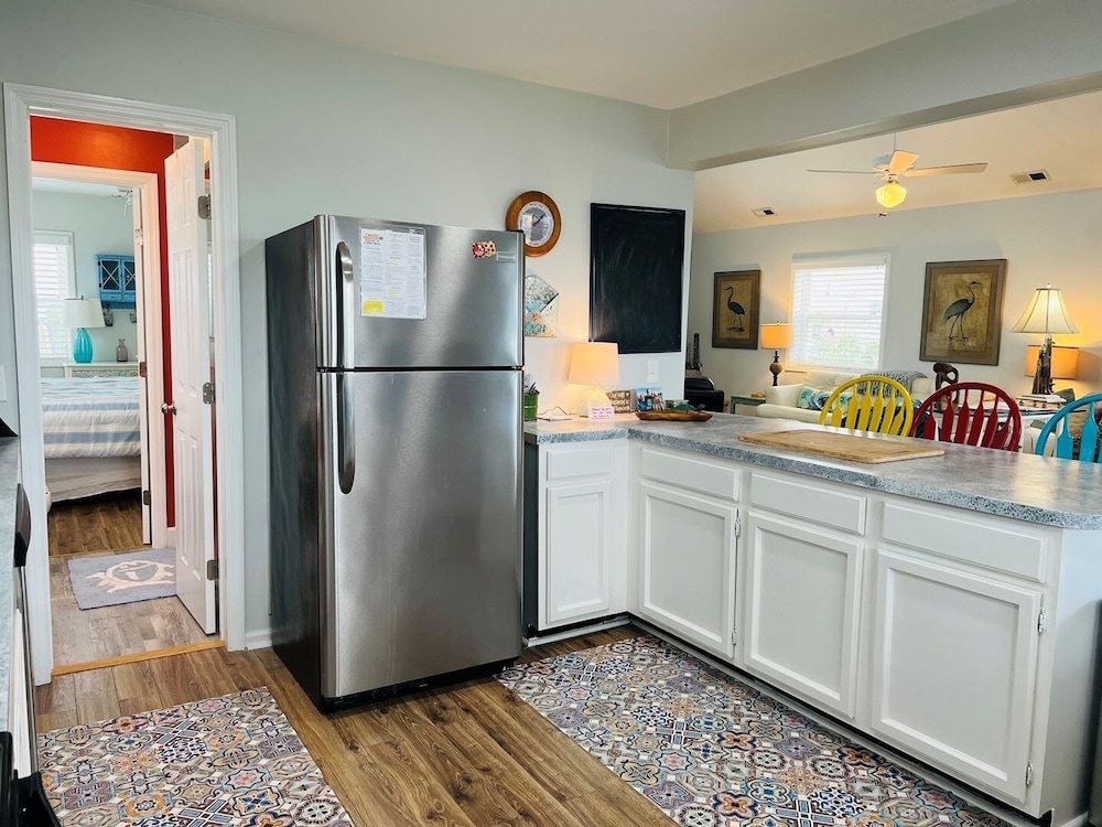 Heaven's Anchor 3 Bedroom Home by RedAwning