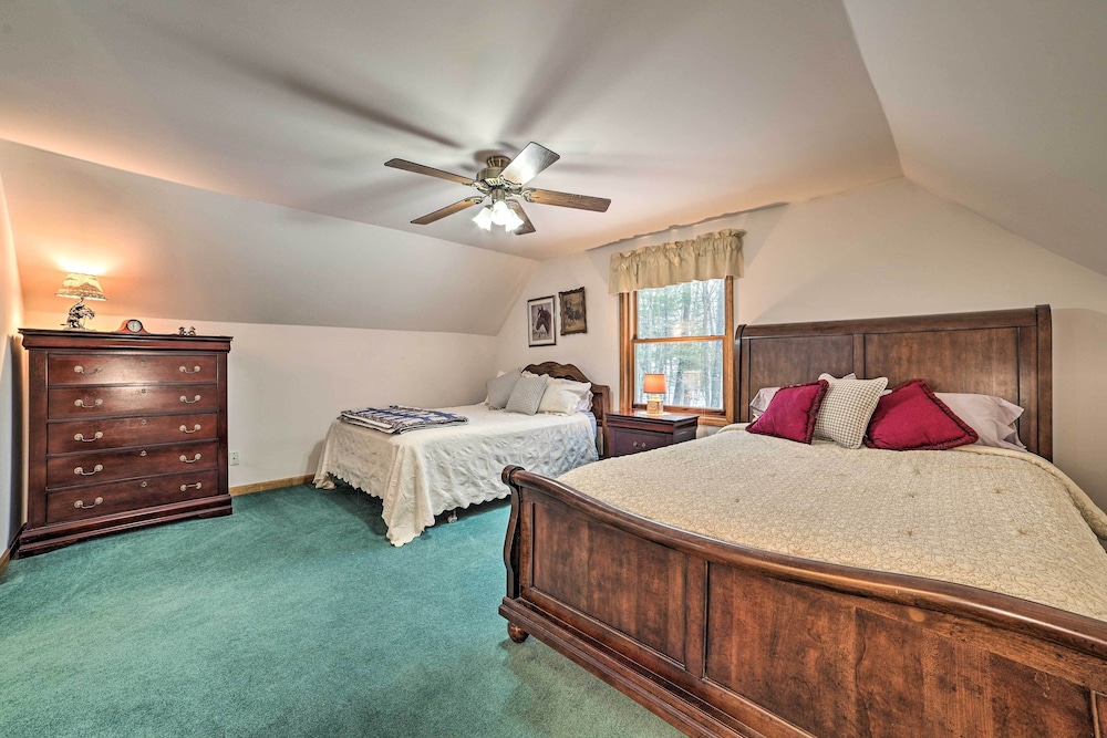 Inviting Lake Vue Lodge Home w/ Fire Pit + Deck view 5