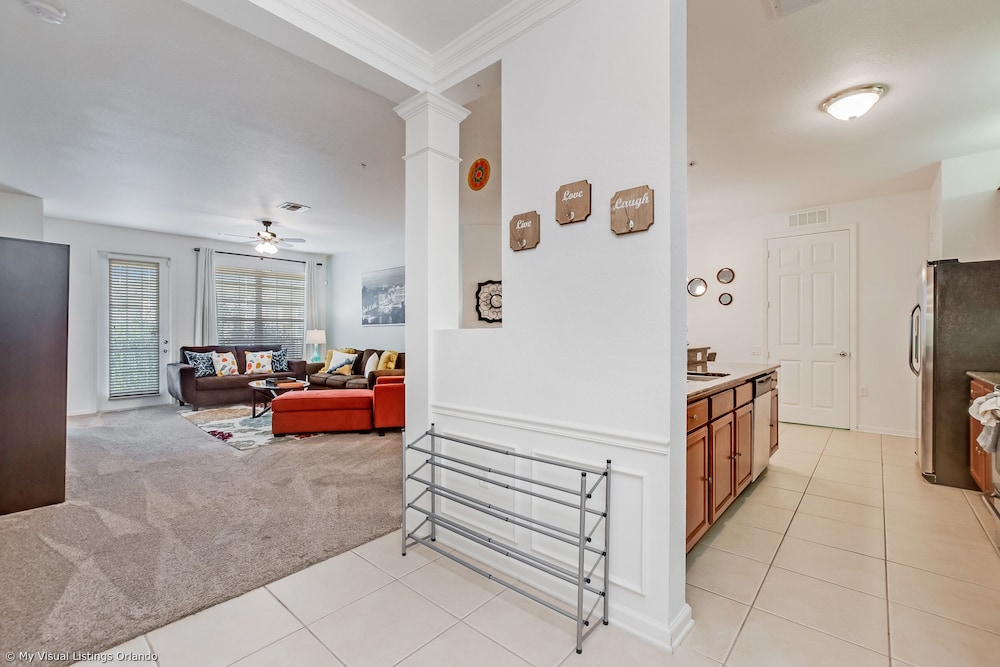 Spacious 3bd/2ba Home With Balcony - Close to Universal and Convention Center! 3vc305