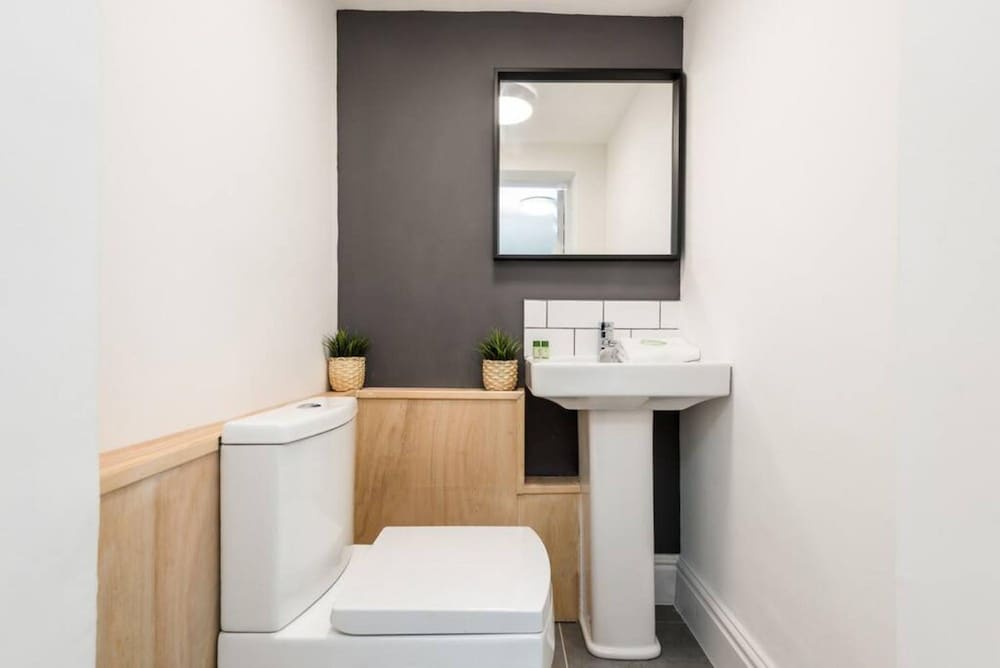 Host Apartments Seel St Townhouse Apt I