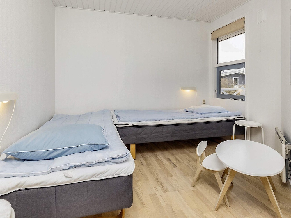 8 Person Holiday Home in Vaeggerlose view 4