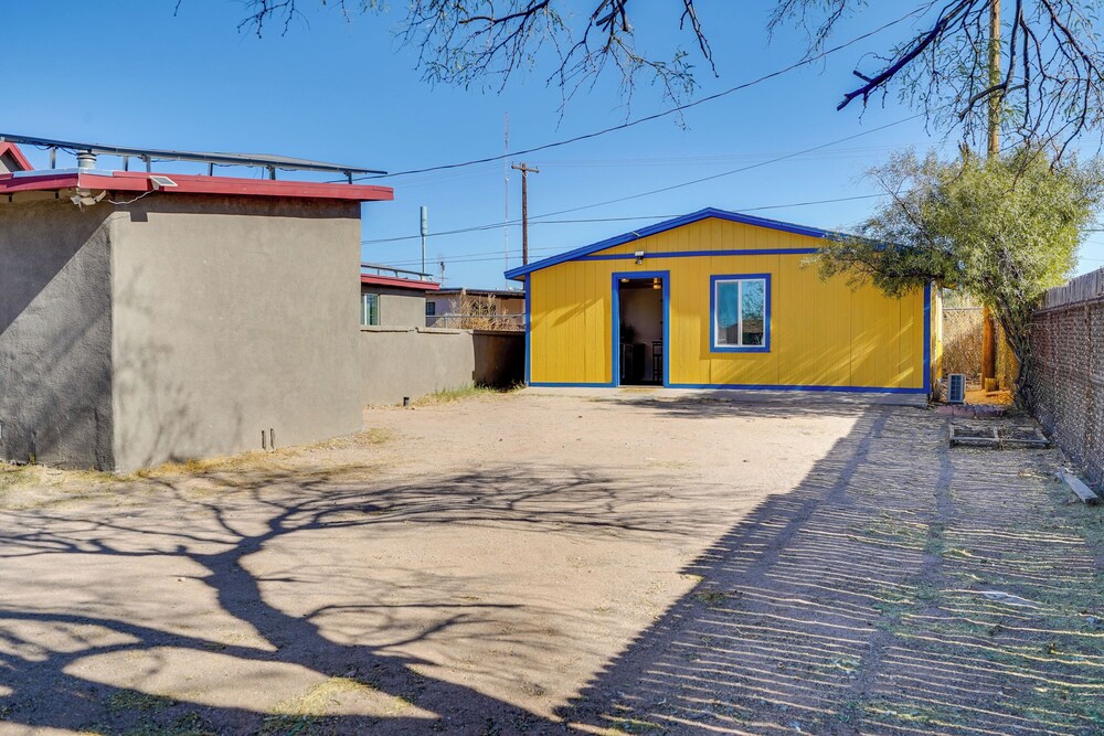 3 Mi to Arizona Stadium: Quiet Tucson Retreat