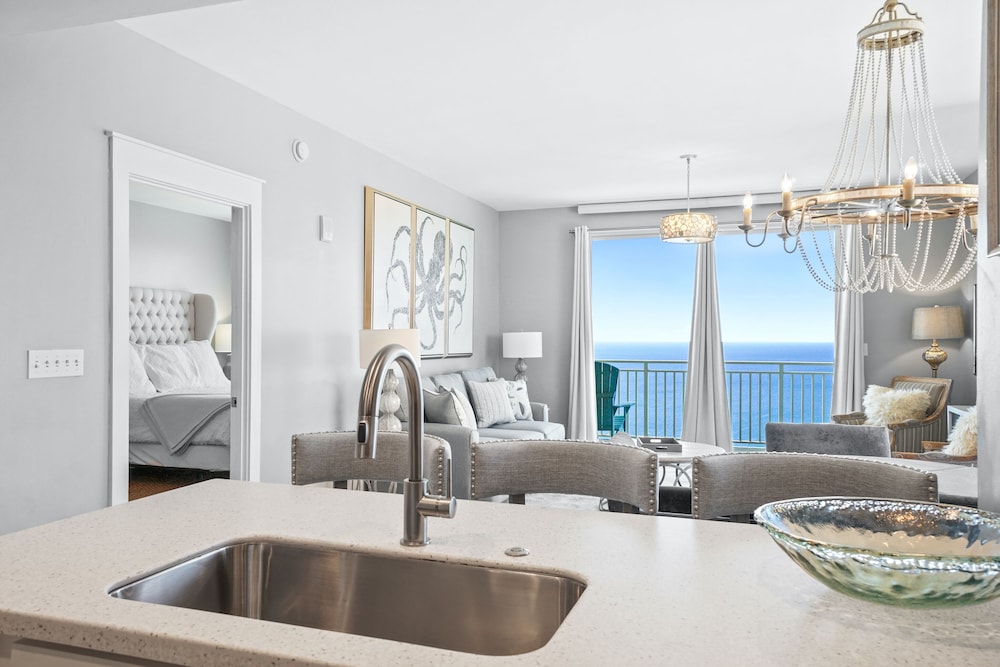 Splash Beach Resort by Panhandle Getaways
