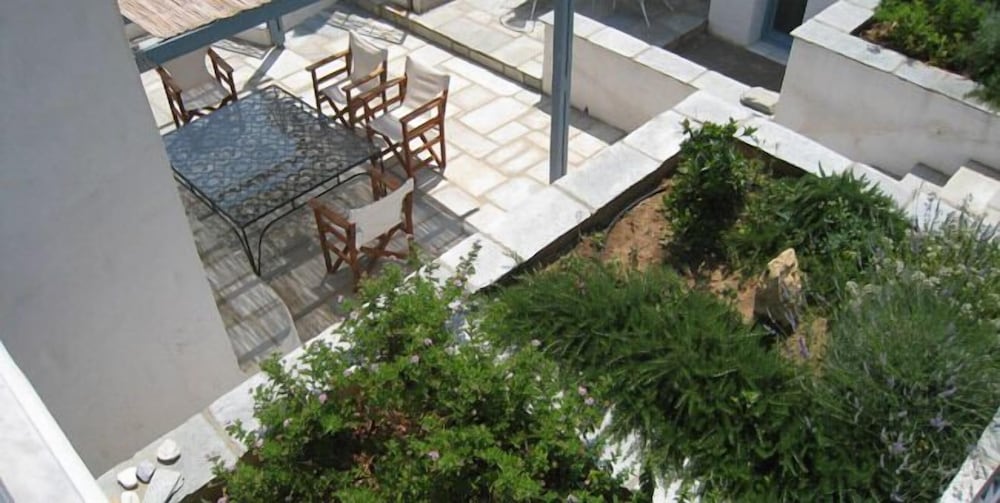 Antigoni Studios