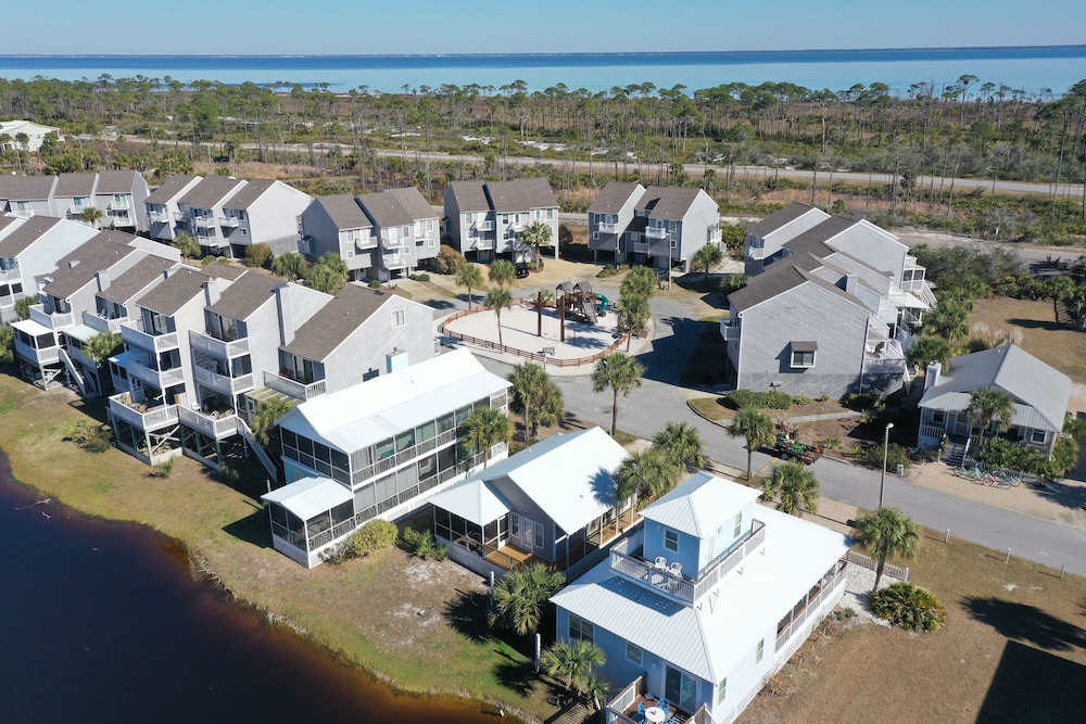 Barrier Dunes 125 - 136 Totally Beachin view 3