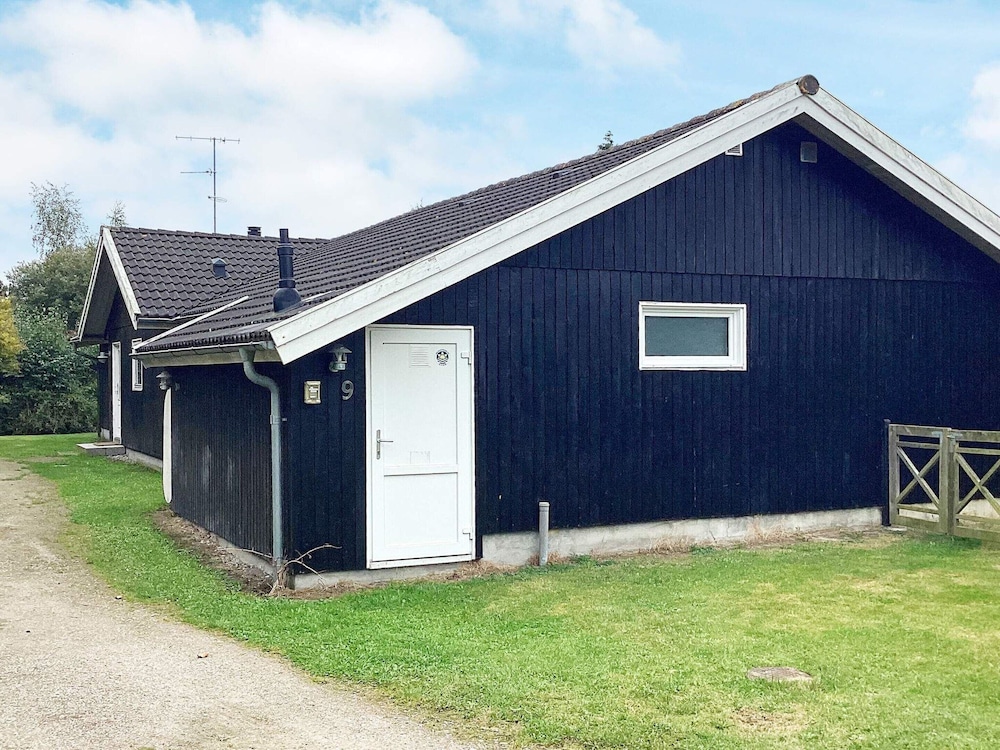 4 Star Holiday Home in Vaeggerlose