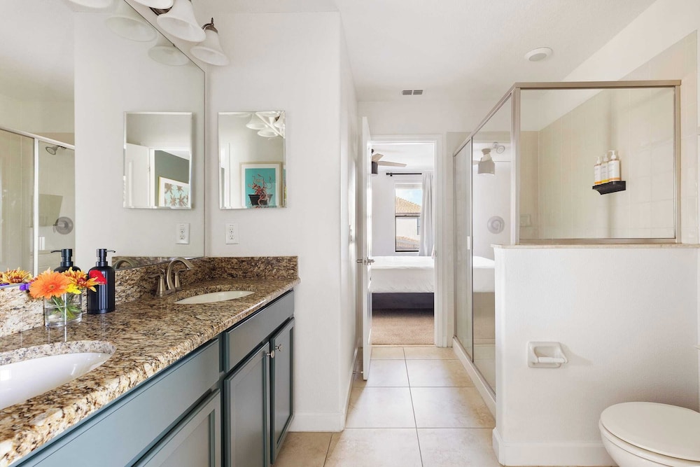 Sleeps 18! Family Retreat w/ Game Room, Pool, Resort Access Shadow Mountain