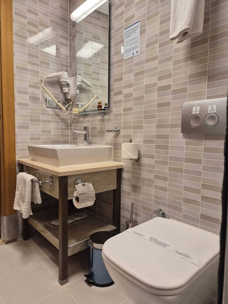 İstanbul Trend Oteli - Image 110