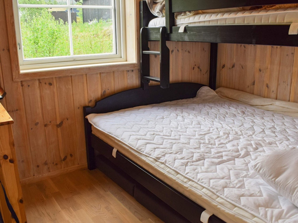 7 Person Holiday Home in Nesbyen view 5