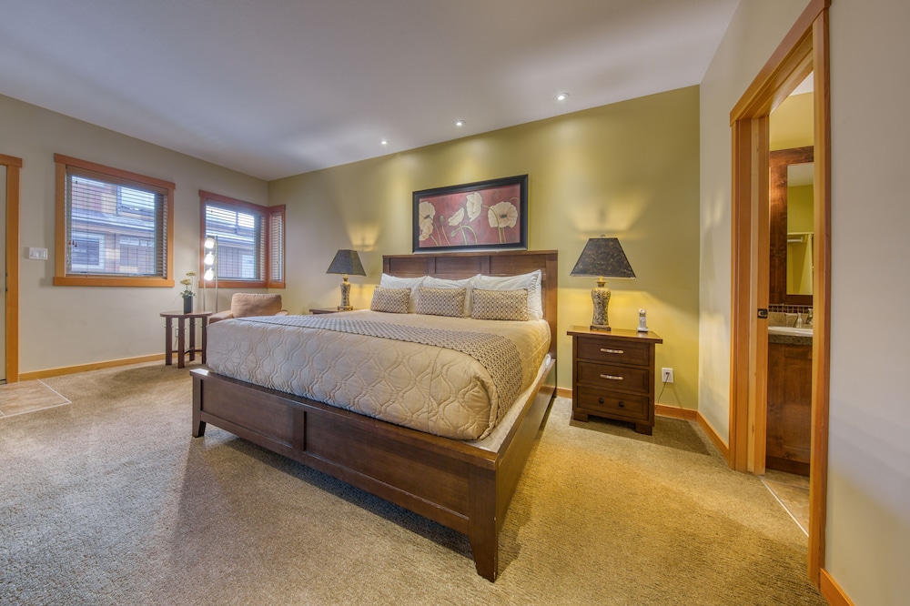 Fairmont Creek Property Rentals The Residences