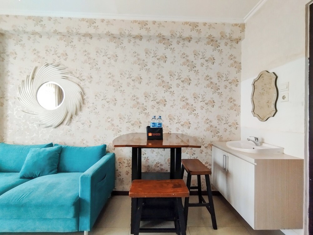 Chic 2Br Apartment Gateway Pasteur view 5