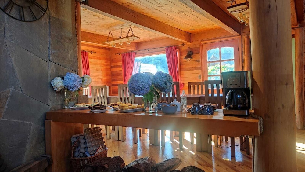 Andes Lodge