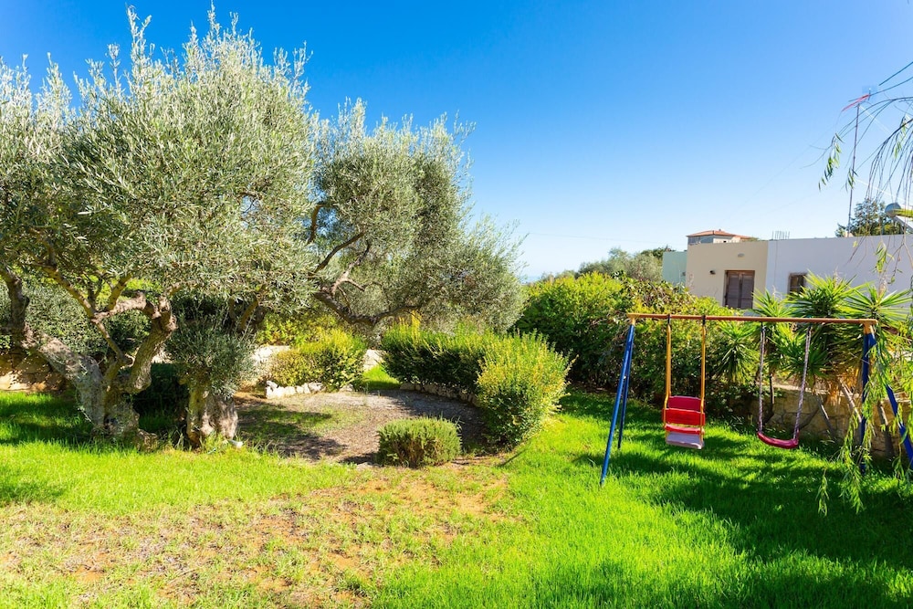 Villa Mary Large Private Pool Walk to Beach Sea Views A C Wifi - 1975 view 2