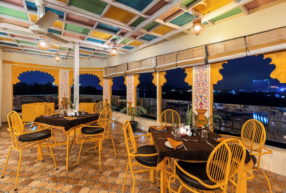 Young Monk Hostel Udaipur - Jaydurg