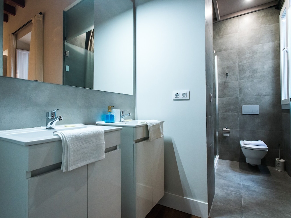 Boutike Apartments