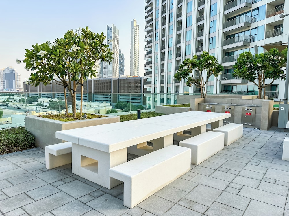 Burj Khalifa View - 2 BR - PS5 - Pool
