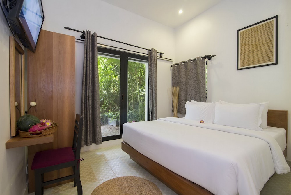 Enkosa Modern Villa view 2