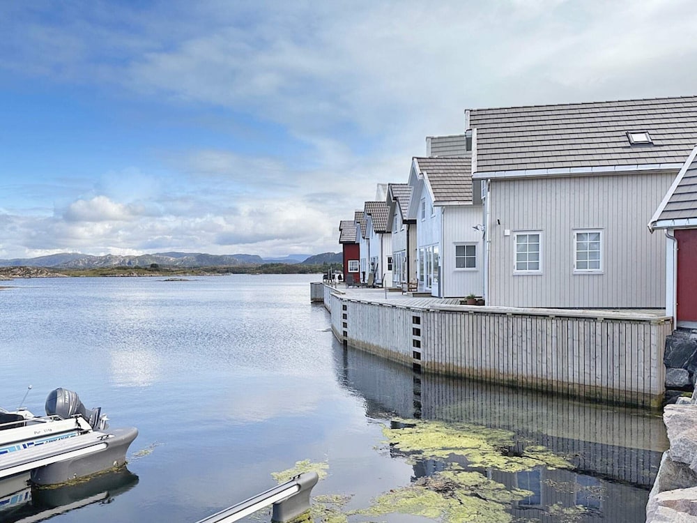 6 Person Holiday Home in Bud