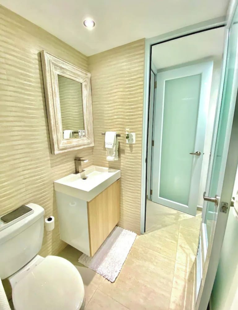 Golfside Villas - Property Image 199