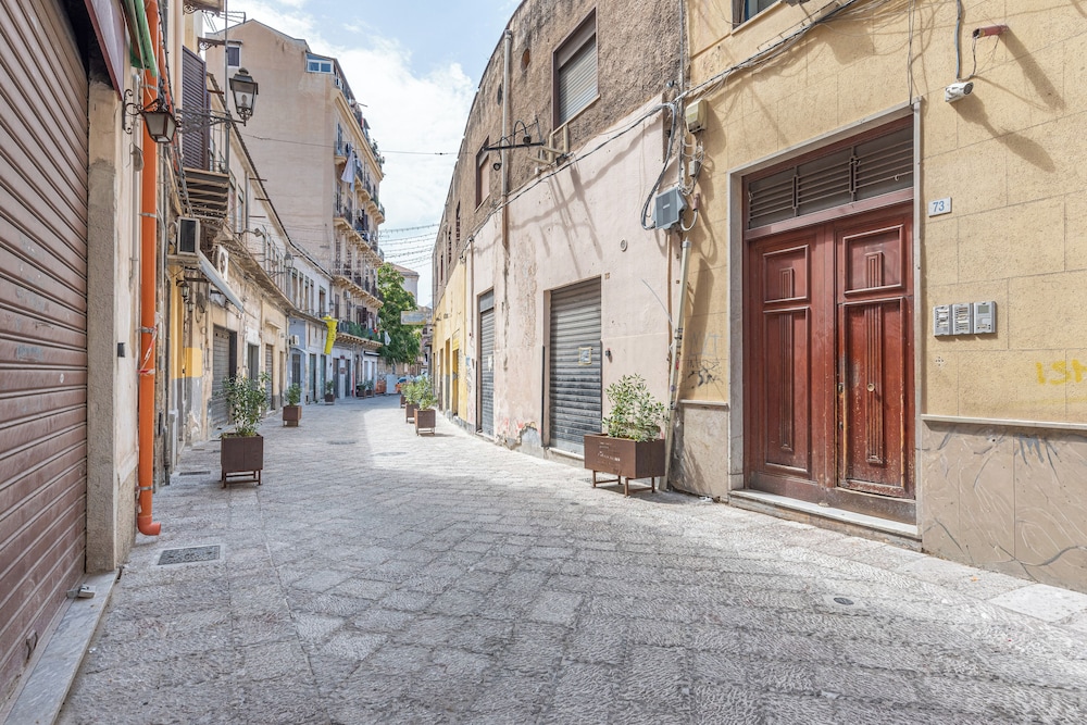 Candelai Apartments by Wonderful Italy