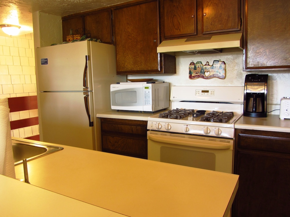 Snow Summit Townhouse Rentals & Sales