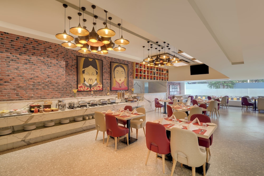 Lemon Tree Hotel Centre Point Jamshedpur