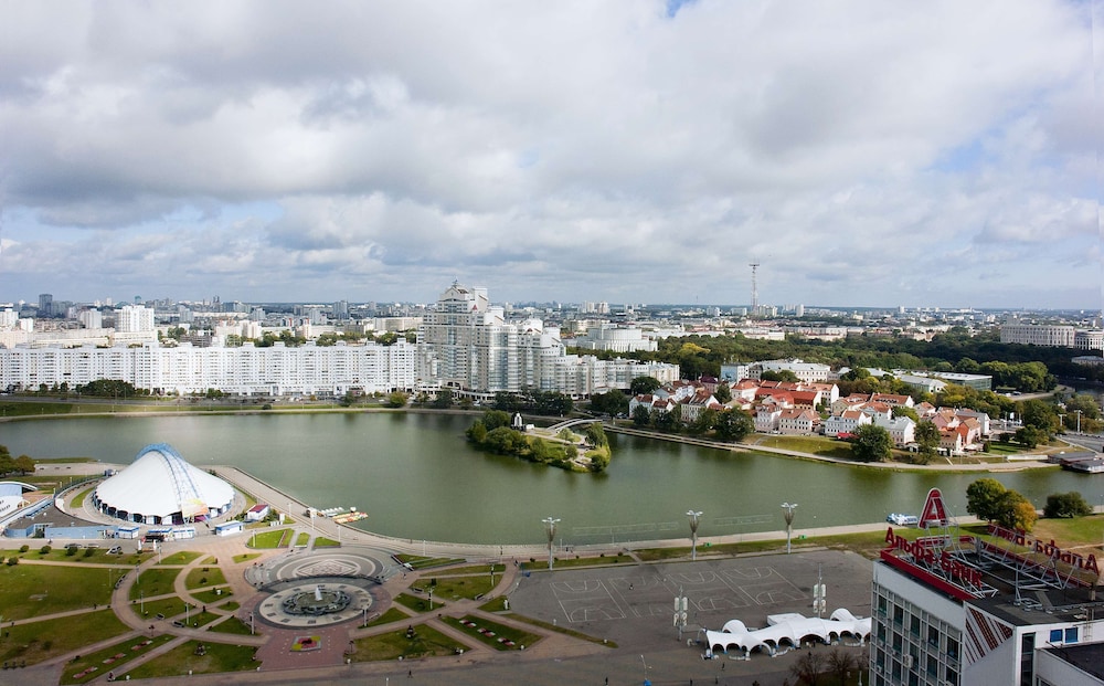 DoubleTree by Hilton Hotel Minsk