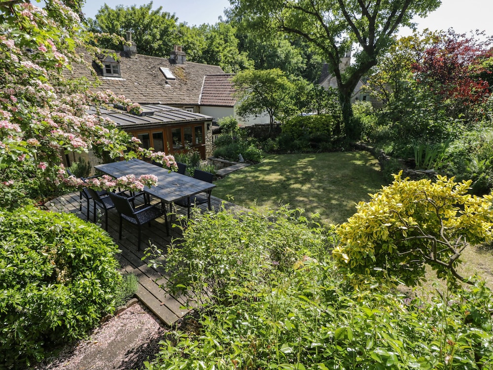 Fox Den Cottage