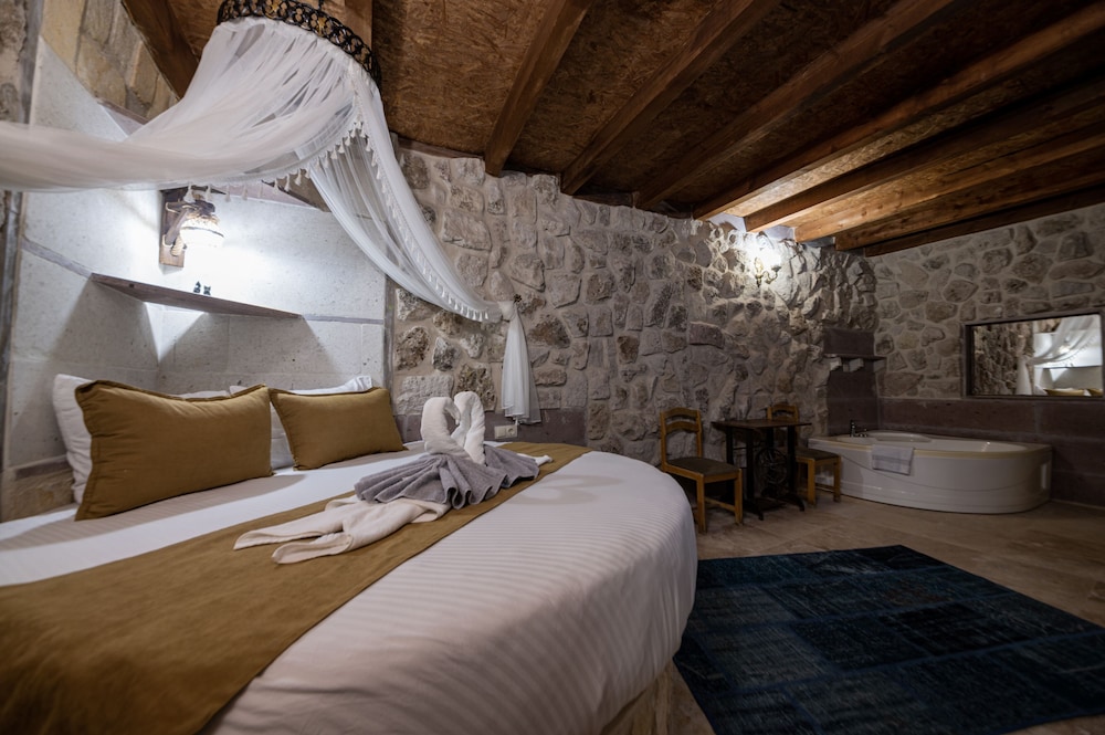 Hotels Crazyhorse