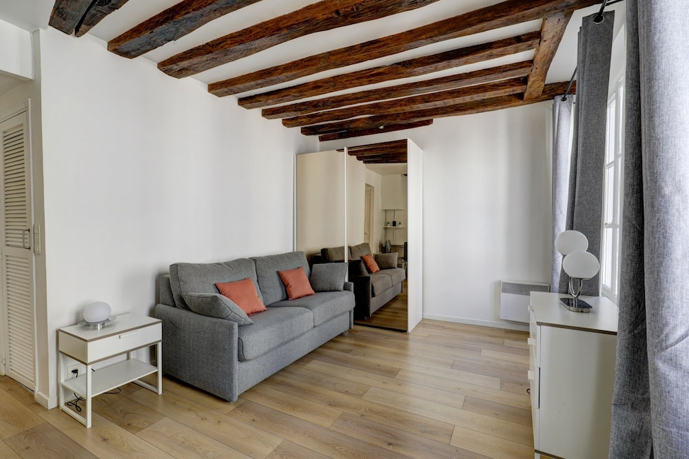 Furnished Studio in Le Marais