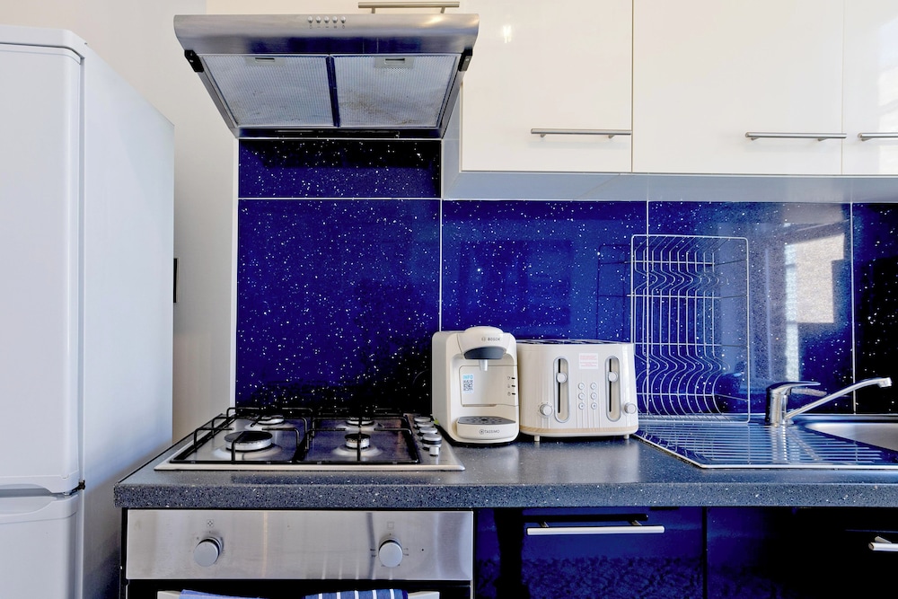Imperial Horseferry Road Apartment